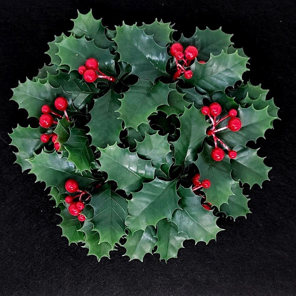 Vintage Christmas Holly Candle Ring 9" Plastic Red Berries Greenery Decor